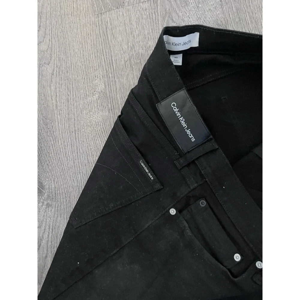 Calvin Klein Men's Bermuda Shorts Black Straight Fit 26w STRECH